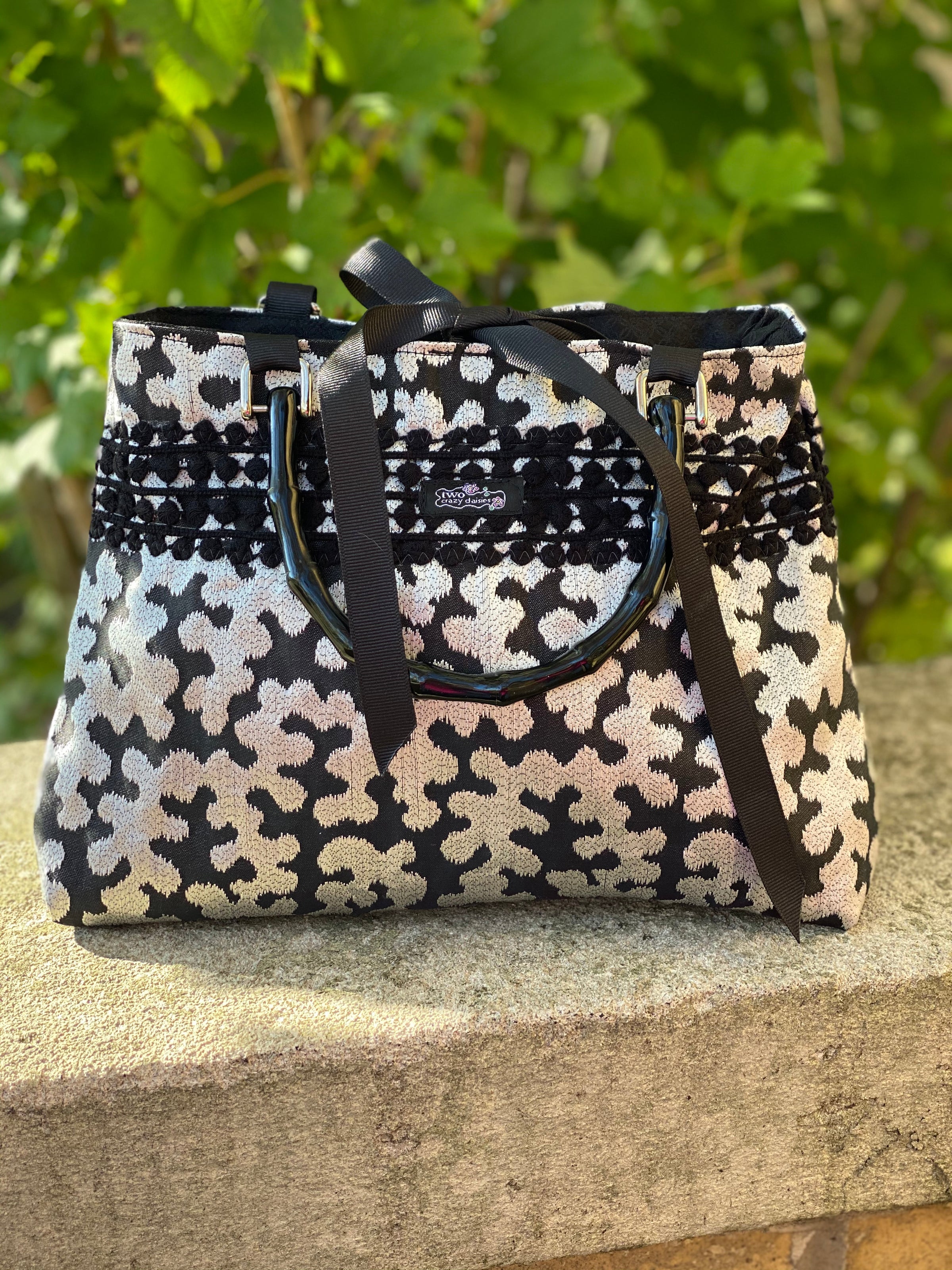 MCM White And Navy Visetos Bag – Southern Daisies Boutique